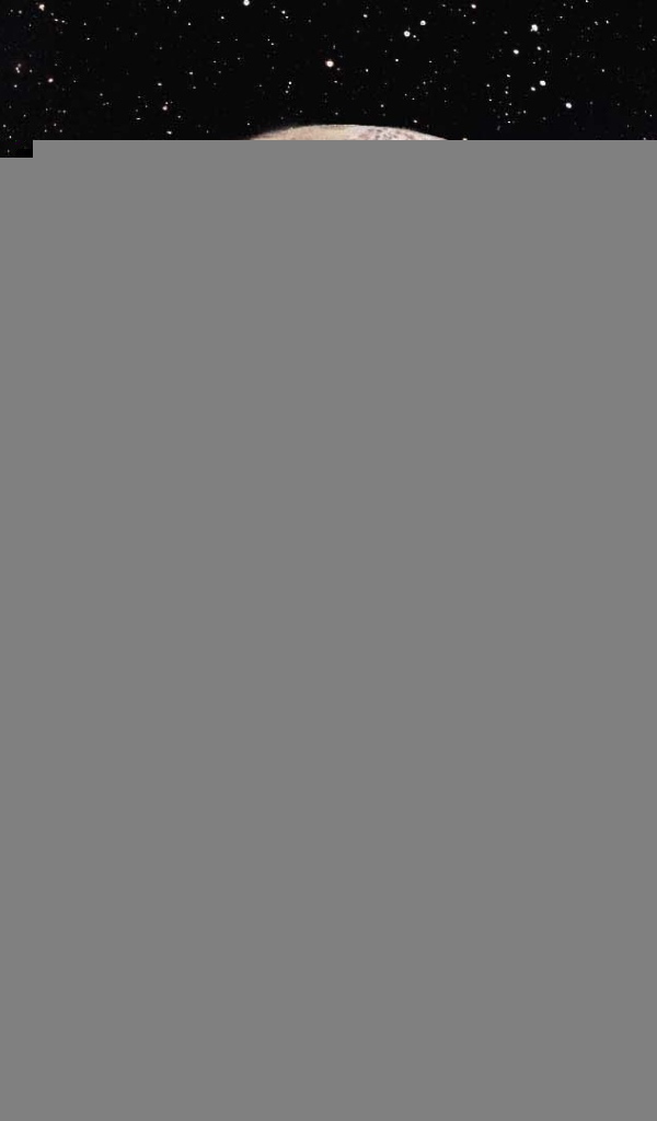 Космический корабль около Сатурна