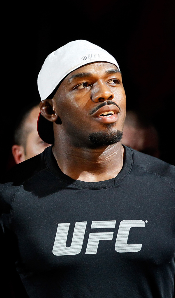 Опытный боец Джон Джонс