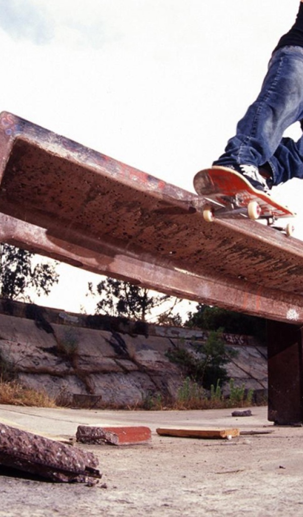 Катание на скейтборде