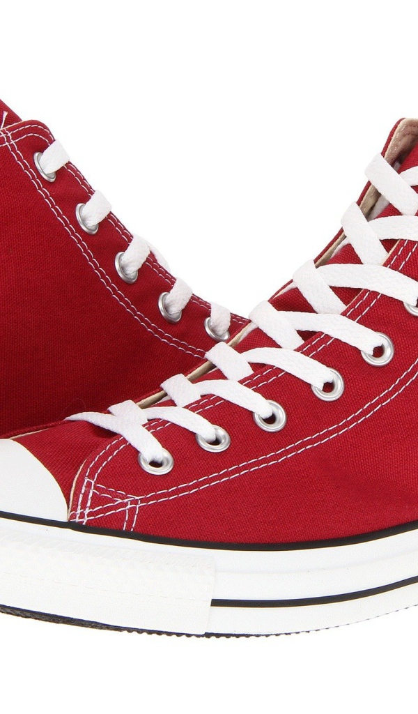 Стильные красные кеды