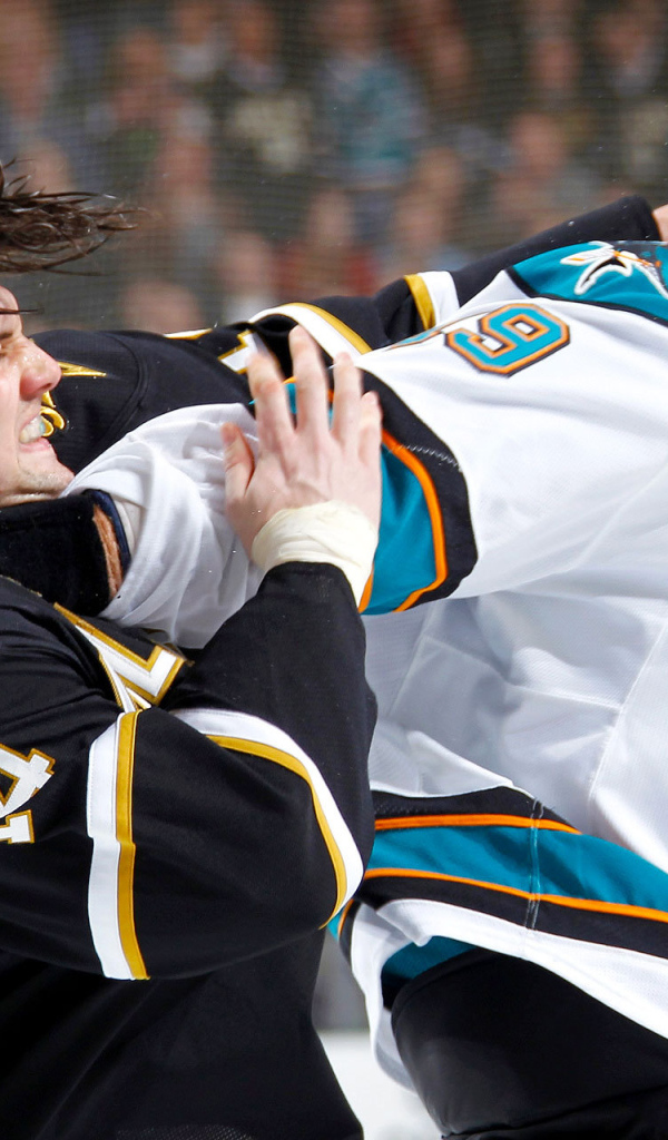 Лучший Хоккеист Джейми Бенн