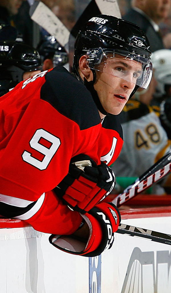 Лучший Хоккеист Зак Паризе