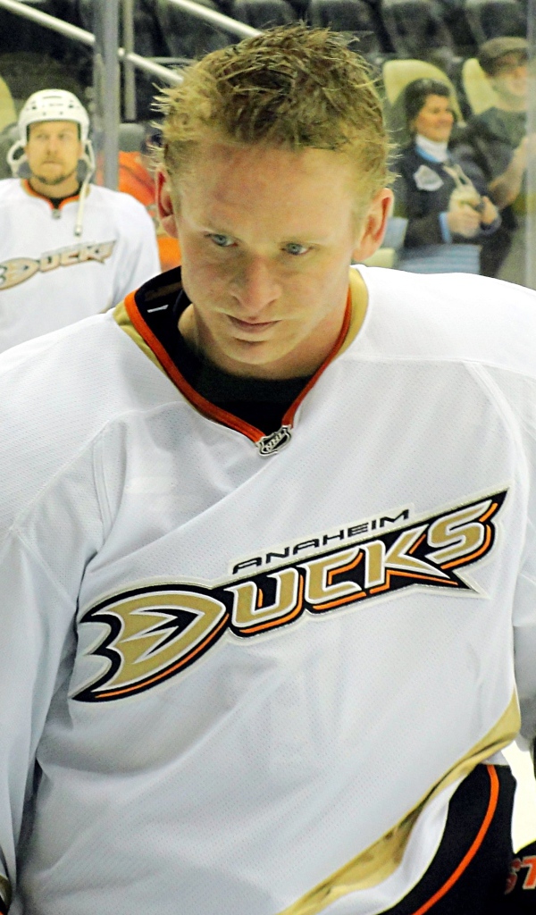 Хоккеист Кори Перри