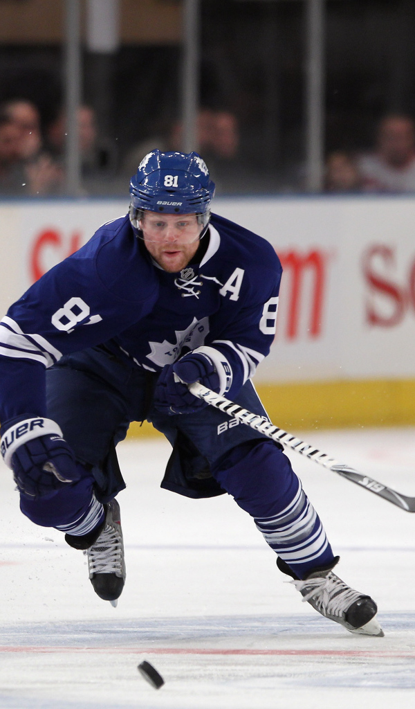 Хоккеист Торонто Фил Кессел