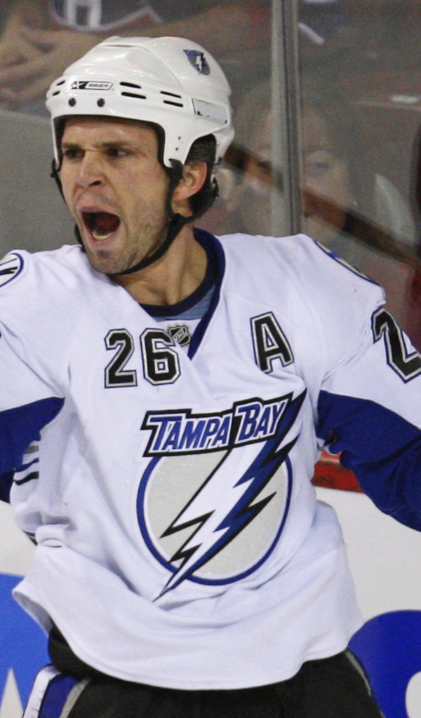 Мартин Сент-Луис на льду