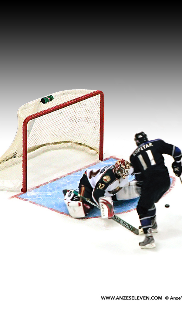 НХЛ игрок Лос-Анджелес Анже Копитар