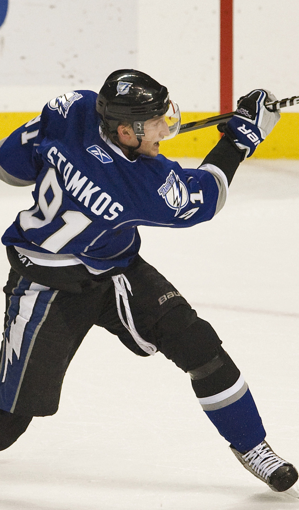 Лучший Хоккеист Тампа-Бэй Стивен Стэмкос