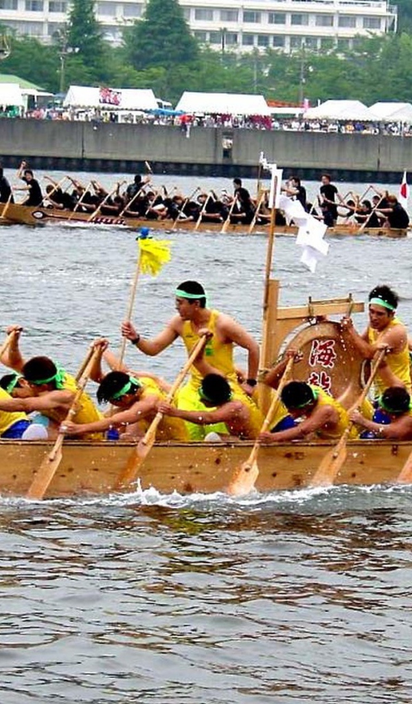 Гонки на лодках в Японии