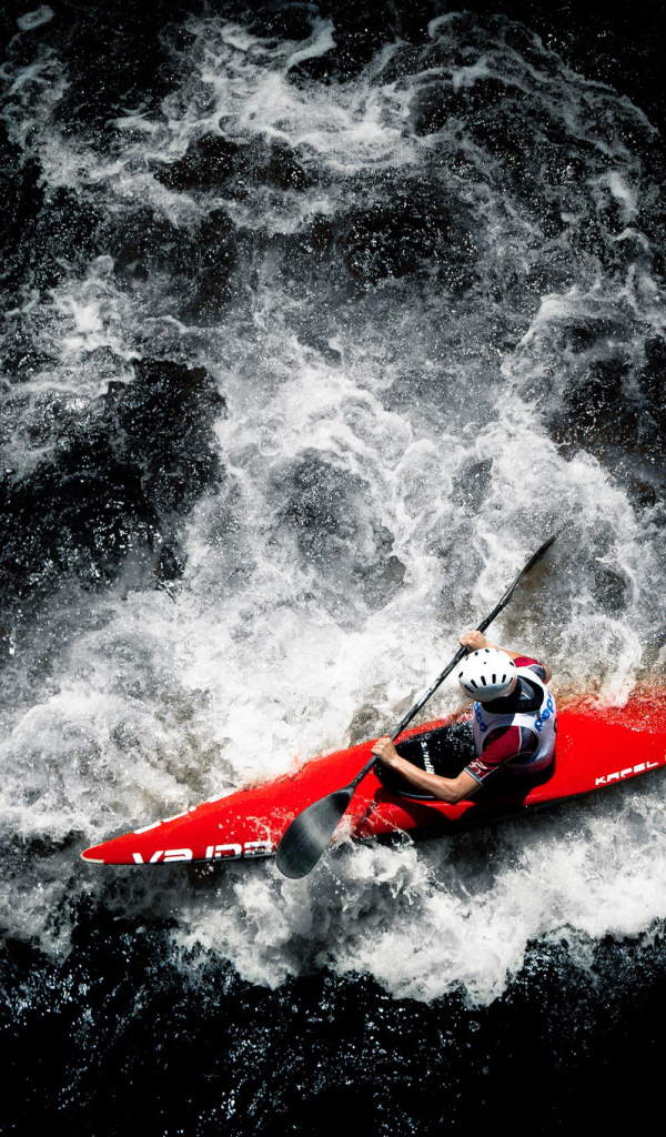 Спуск по горной реке