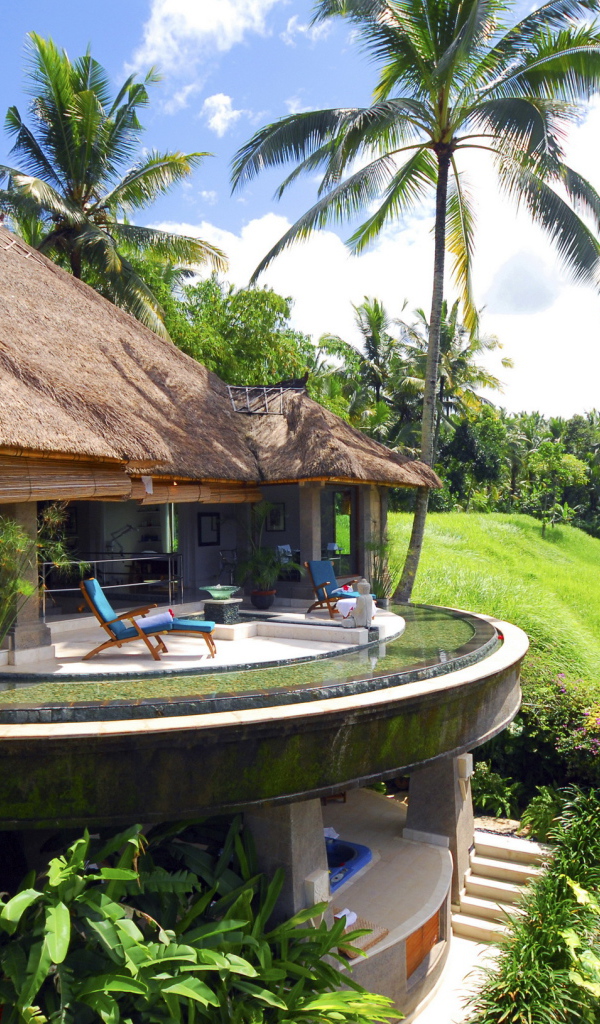 Вилла на холме на Бали