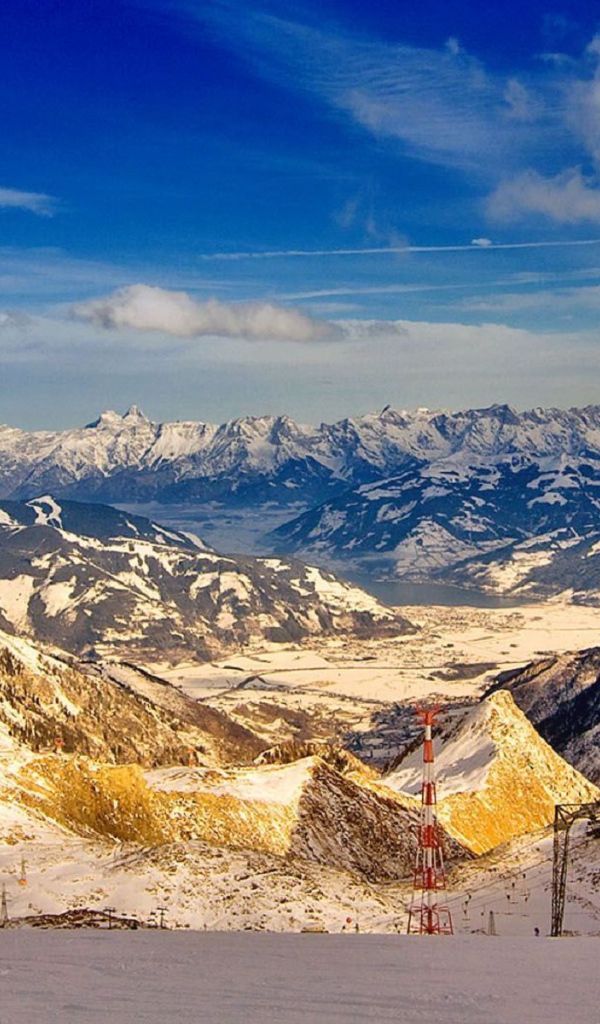 Альпы на курорте Цель-ам-Зее, Австрия