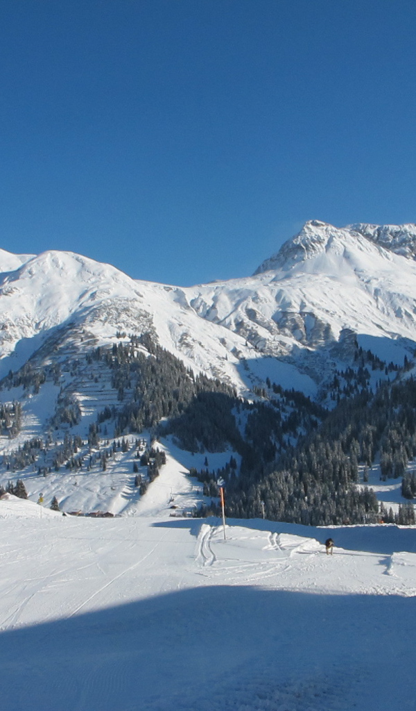 Альпы на горнолыжном курорте Лех, Австрия