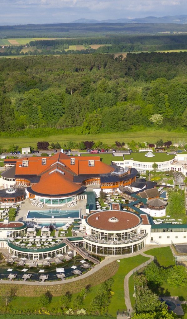 Панорама на курорте Бад Татцмансдорф, Австрия