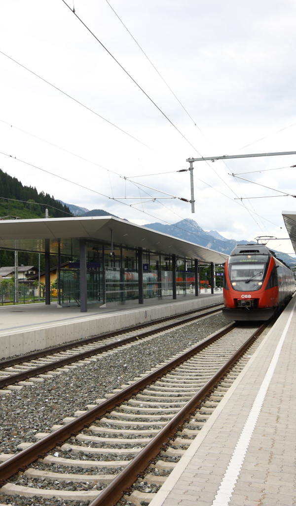 Железнодорожный вокзал на горнолыжном курорте Шладминг, Австрия