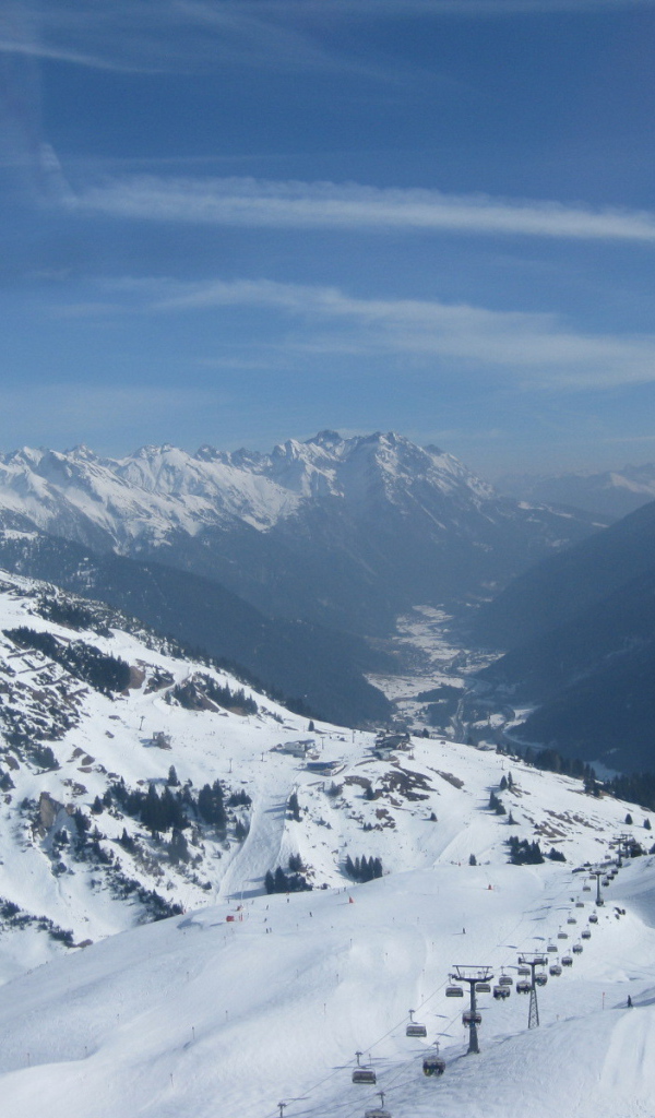 Лыжная трасса на горнолыжном курорте Сант Антон, Австрия