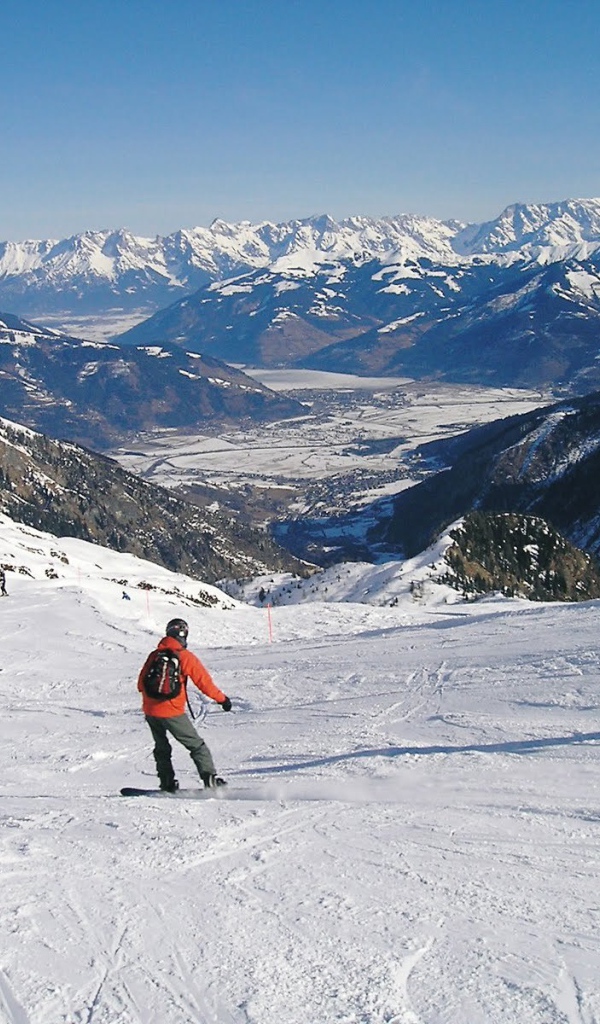 Катание на лыжах на курорте Цель-ам-Зее, Австрия