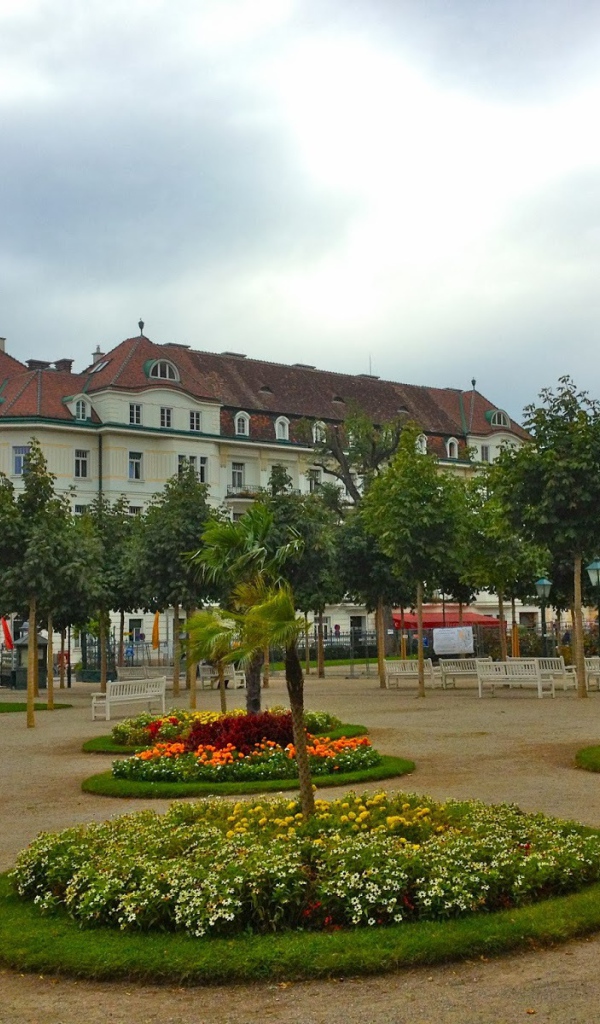 Сквер отдыха на курорте Баден, Австрия