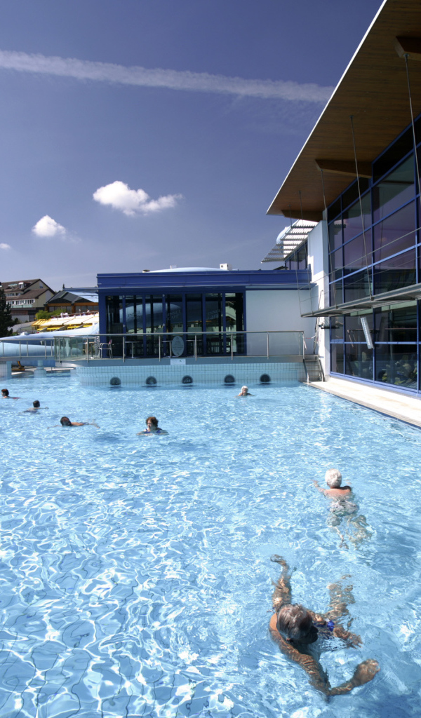 Летний отдых на курорте Бад Лойперсдорф, Австрия