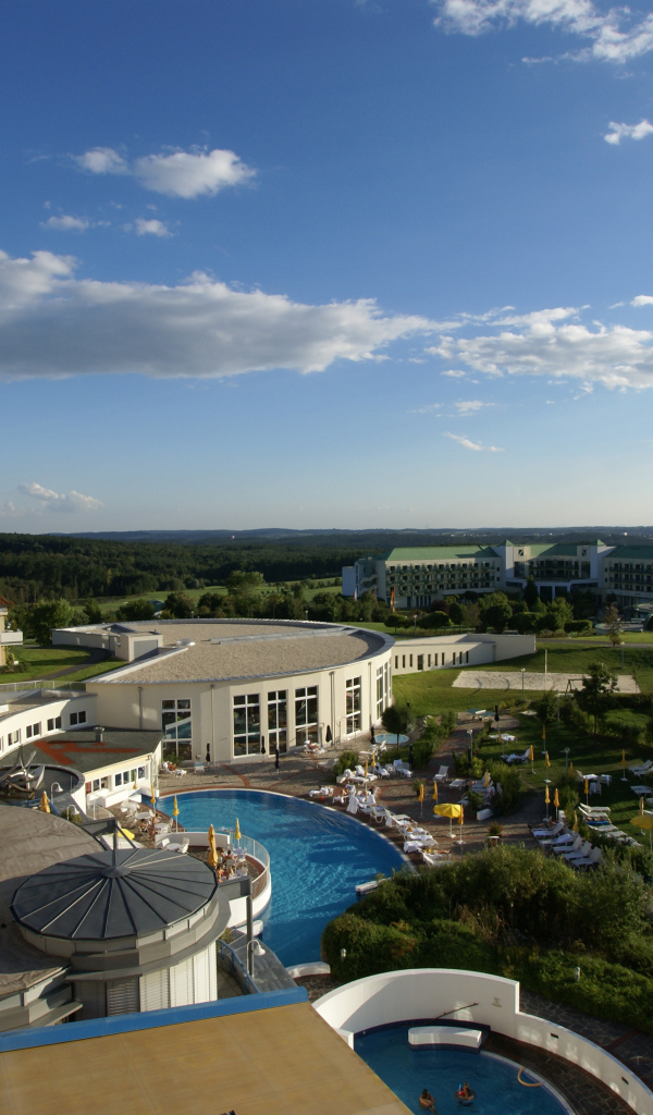 Вид с балкона на курорте Бад Татцмансдорф, Австрия