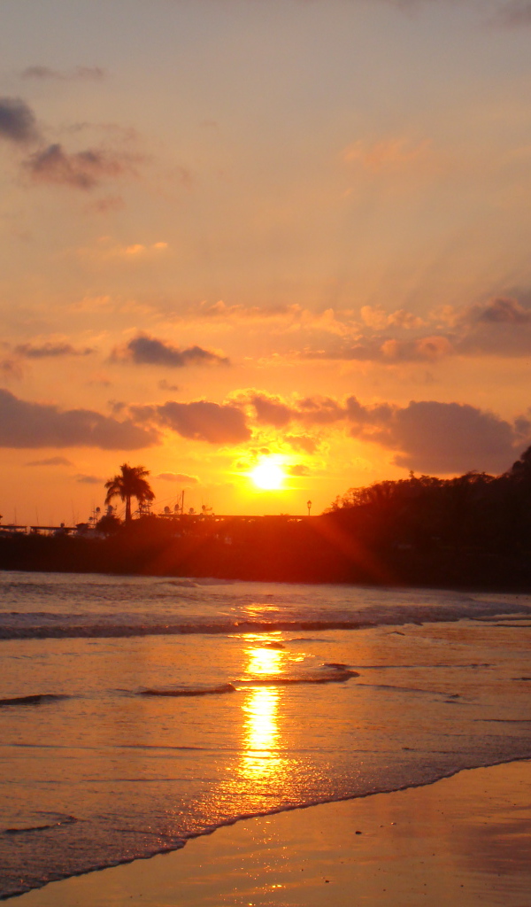 Закат на Коста-Рика