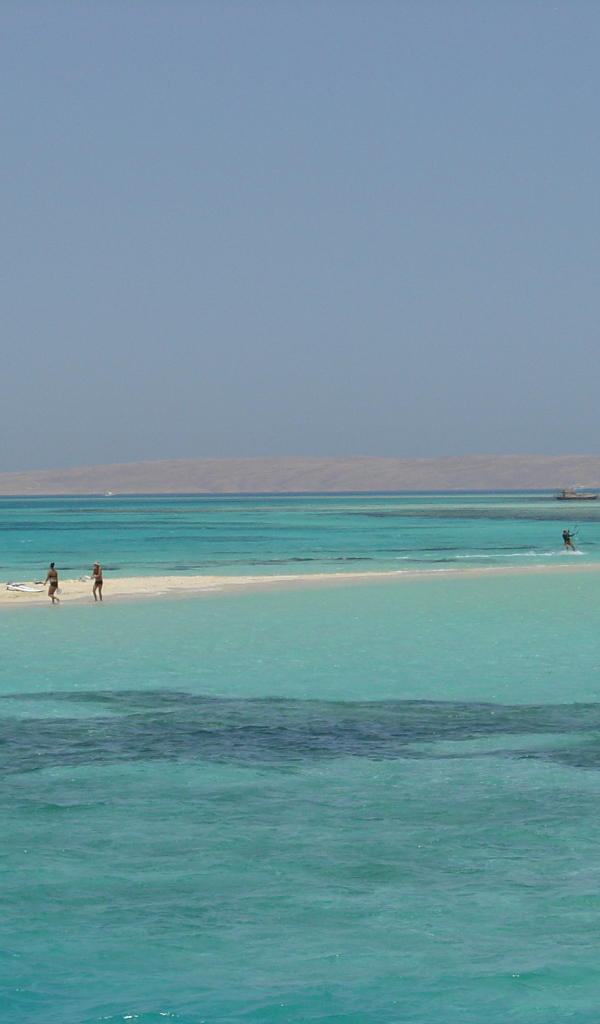 Голубая лагуна на курорте Хургада, Египет