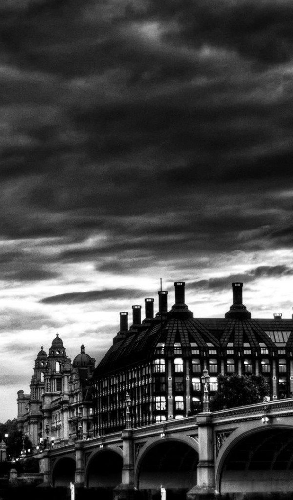 Черно белый Лондон