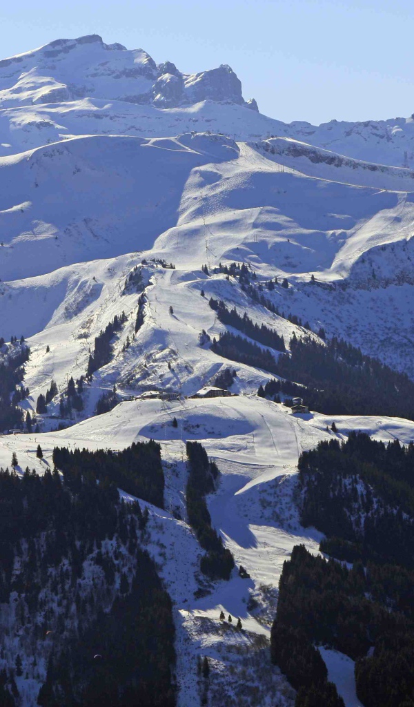 Альпы на горнолыжном курорте Самоен, Франция