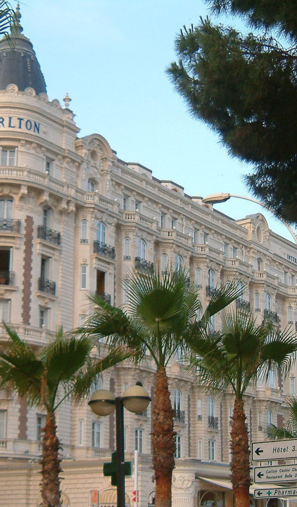 Отель Карлтон в Каннах, Франция