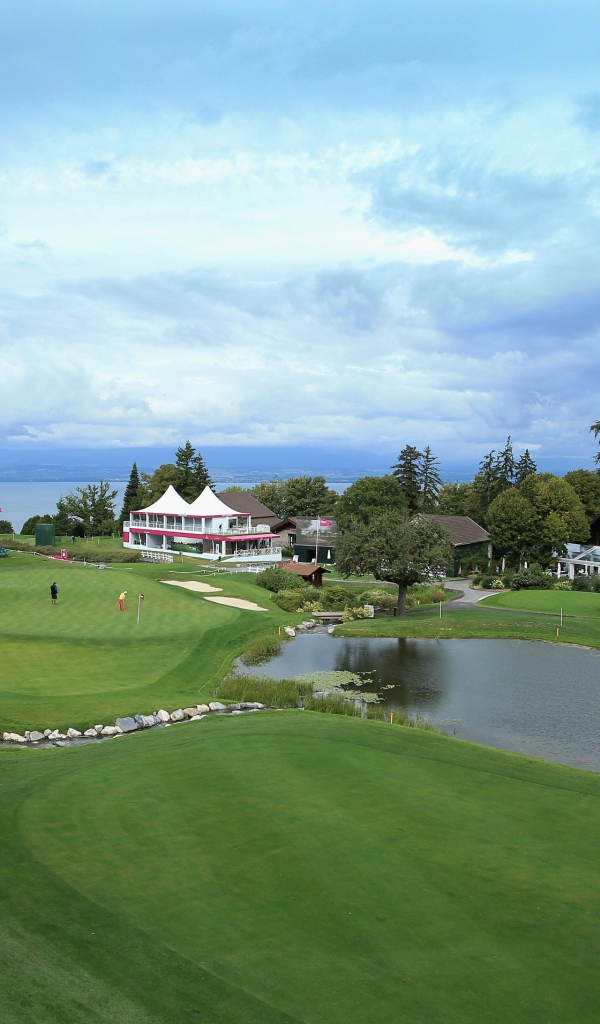 Гольф-клуб на курорте Эвиан, Франция