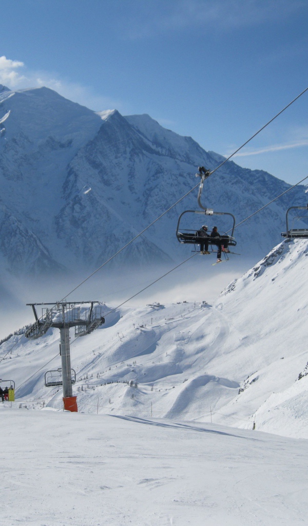 Подъемник на курорте Шамони, Франция