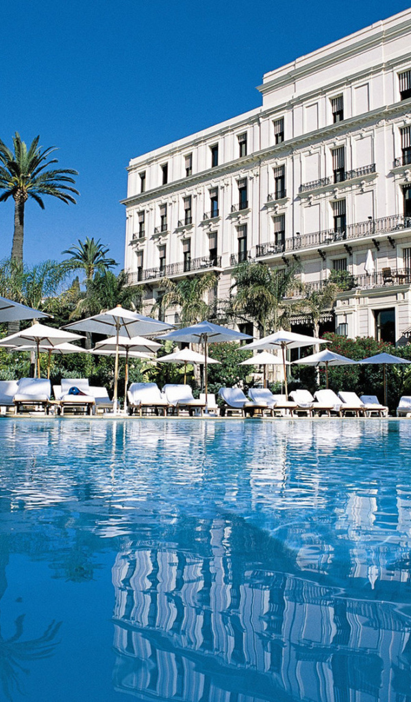 Роскошный отель на курорте Сен-Жан-Кап-Ферра, Франция