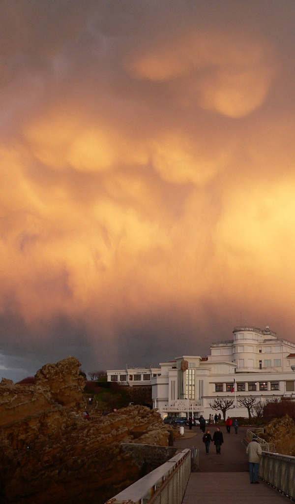 Красивый вид на курорте Биарриц, Франция