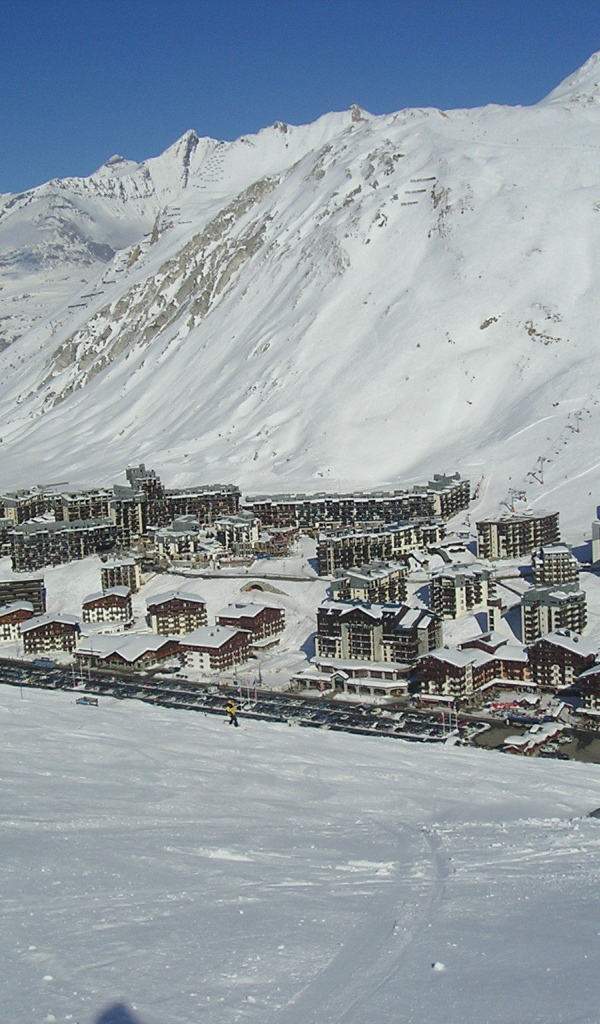 Панорама на горнолыжном курорте Тинь, Франция