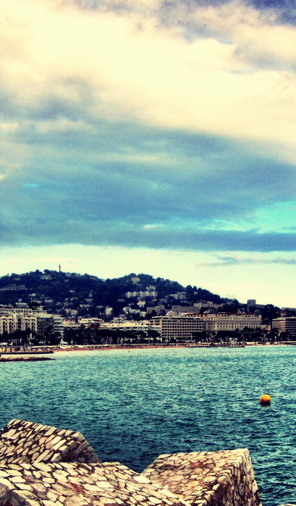 Набережная в Каннах, Франция