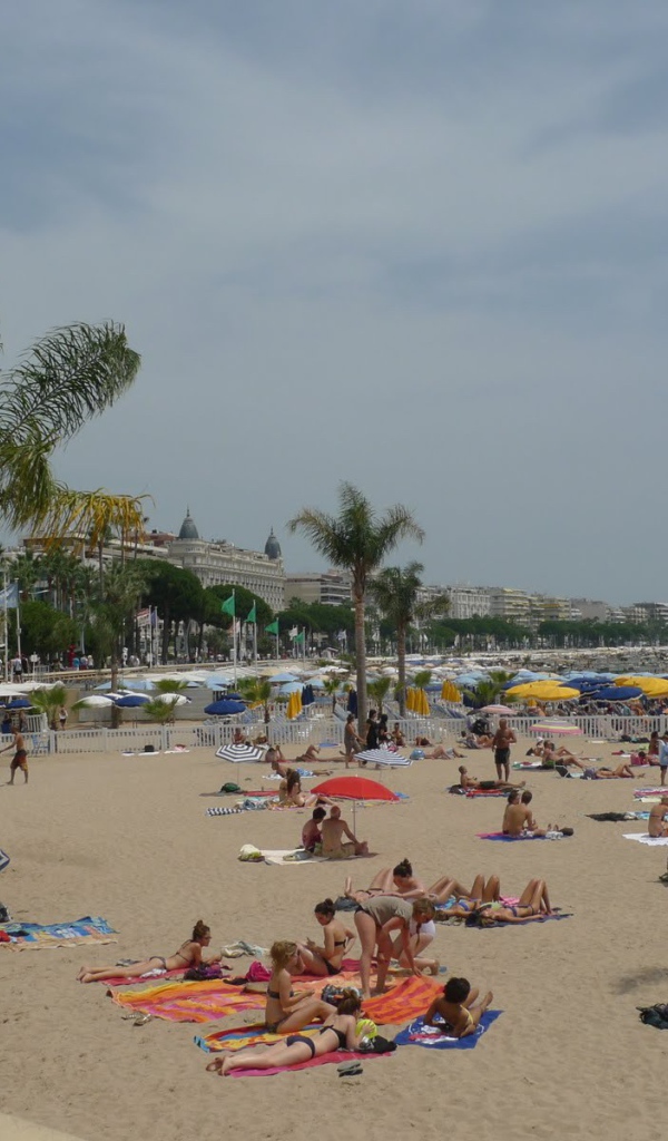 Летний отдых в Каннах, Франция