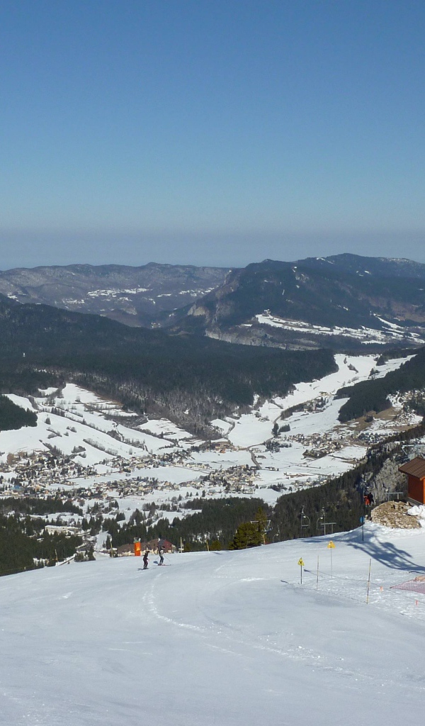 Зимний отдых на курорте Виллар-де-Ланс, Франция