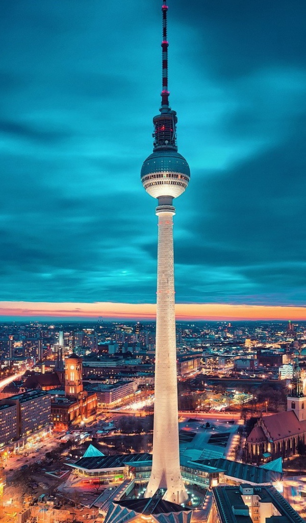 Телебашня в Берлине