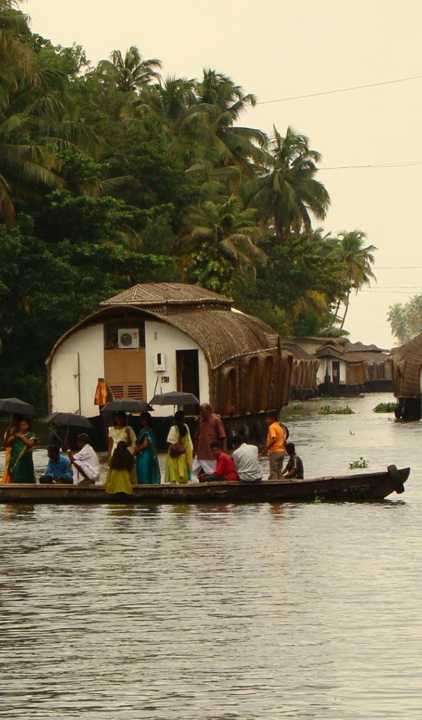 Осенний отпуск в Алапуже