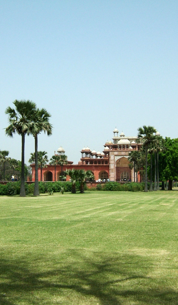 Красивая природа в Агре