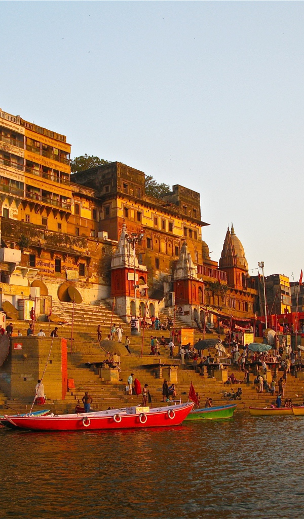 Красивый вид на Варанаси