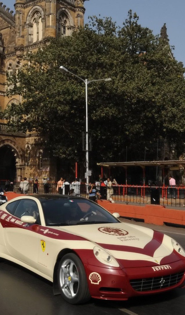 На улице города в Мумбае