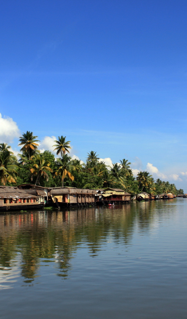 Красивый вид на Алапужу
