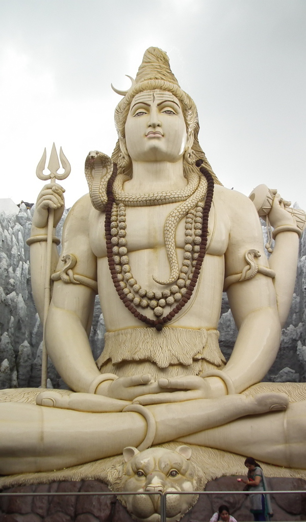 Статуя Шивы в Бангалоре