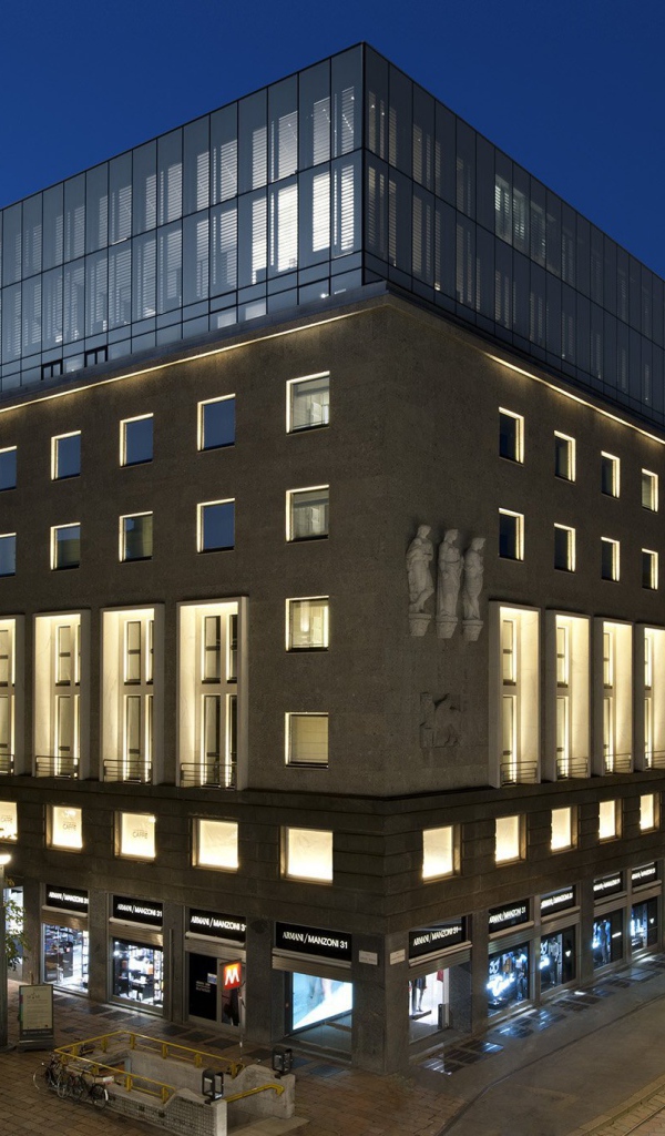 Отель в Милане, Италия