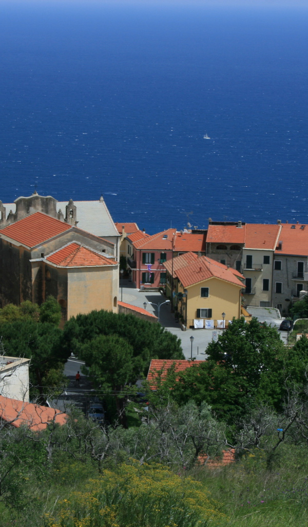 Дома на побережье в Санто Стефано аль Маре, Италия