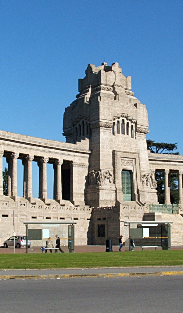 Памятник в Бергамо, Италия