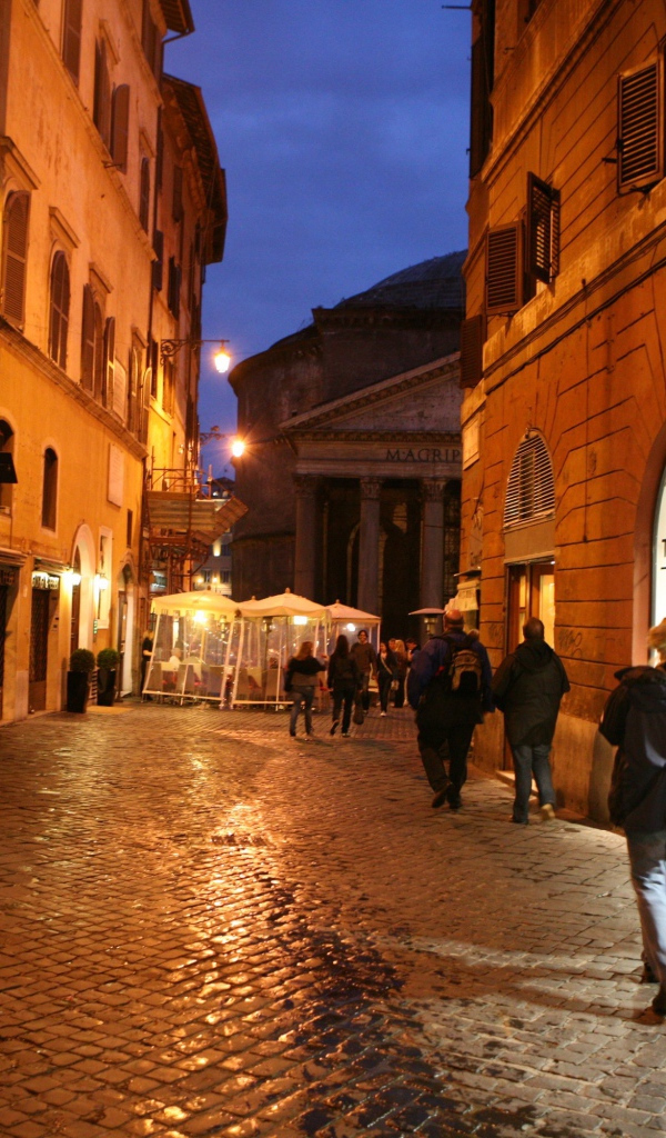 Ночная прогулка в Риме, Италия