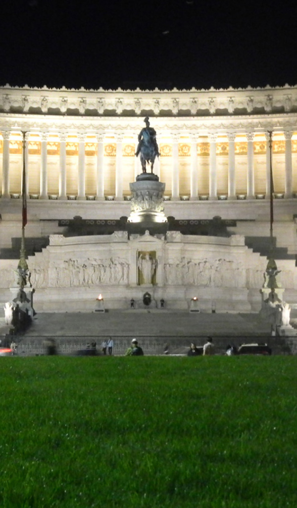 Дворец в Риме