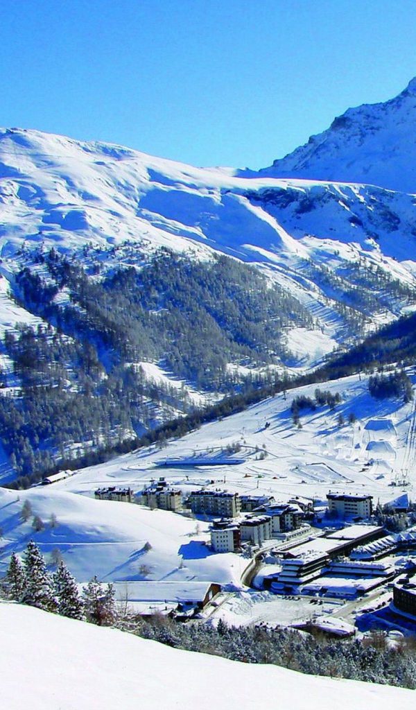 Panorama ski resort Sestriere, Italy