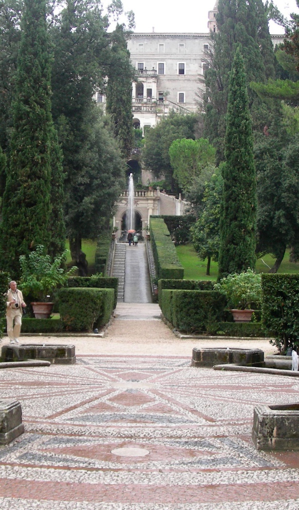 Парк в Тиволи, Италия